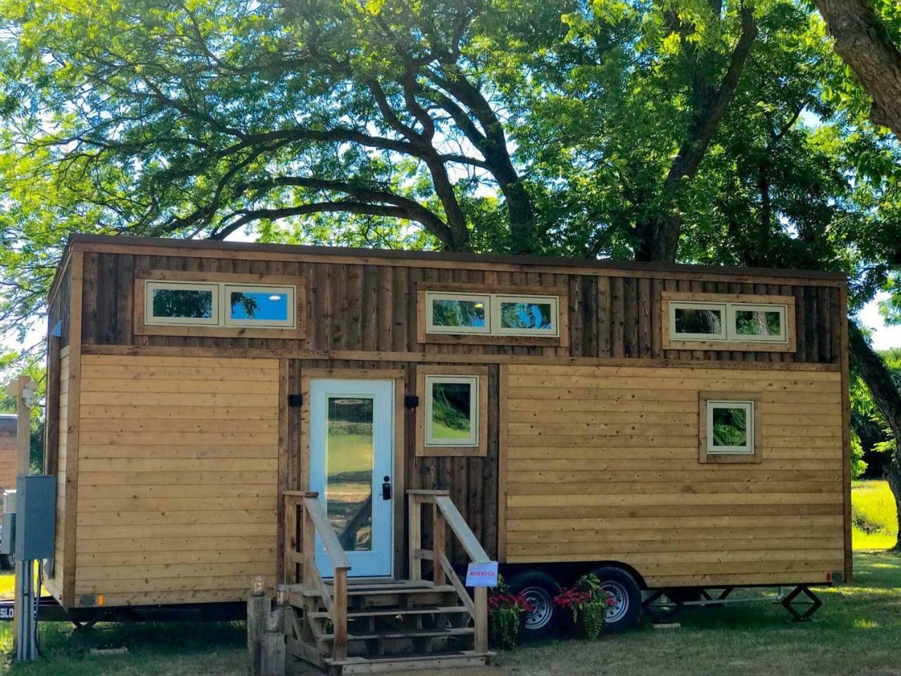 Vila Montana Escape Elegant Tiny House In Waco Near Magnolia Exteriér fotografie