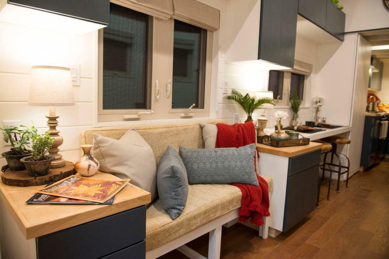 Vila Montana Escape Elegant Tiny House In Waco Near Magnolia Exteriér fotografie