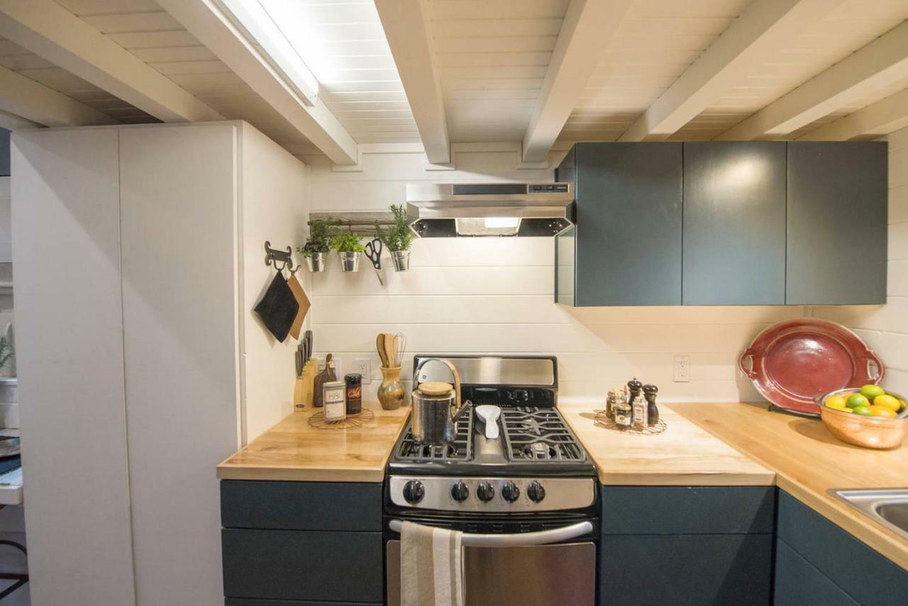 Vila Montana Escape Elegant Tiny House In Waco Near Magnolia Exteriér fotografie