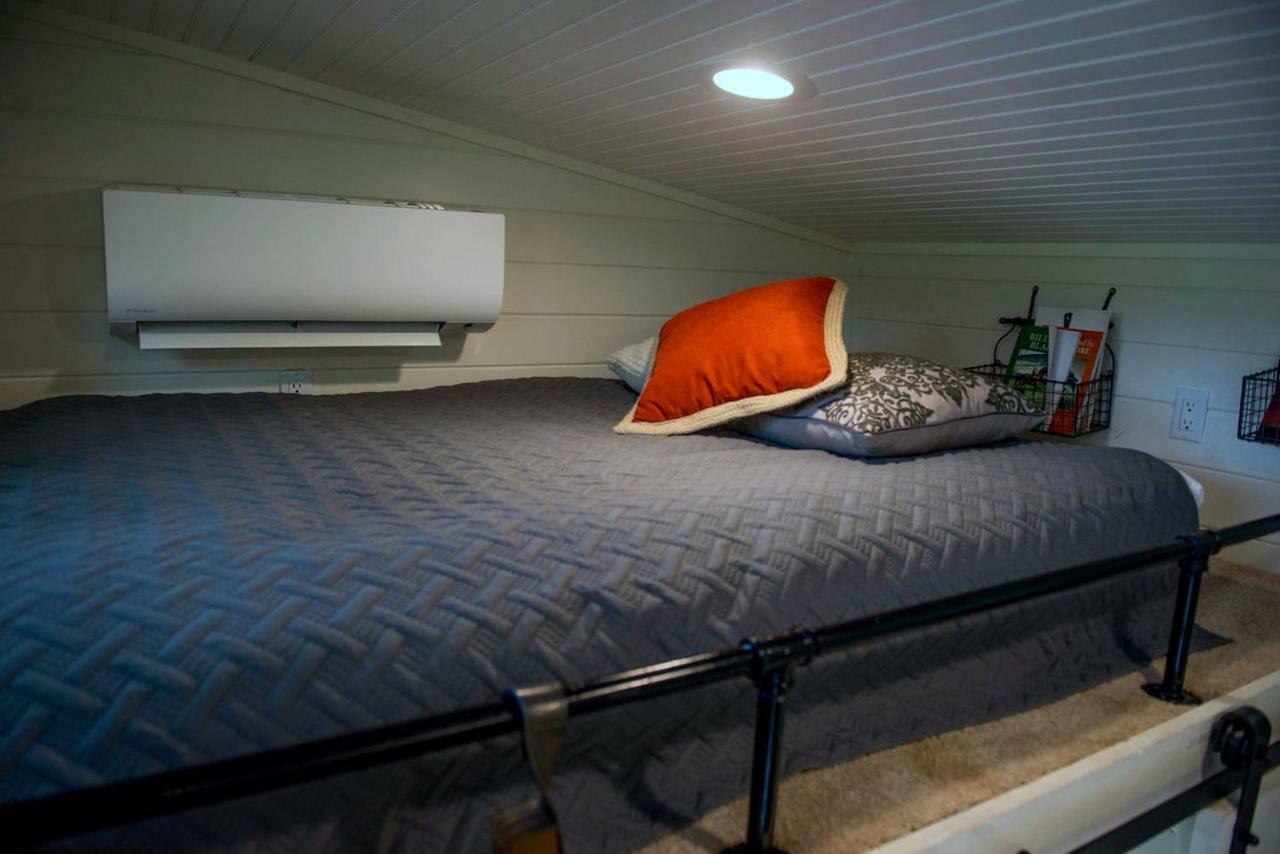 Vila Montana Escape Elegant Tiny House In Waco Near Magnolia Exteriér fotografie