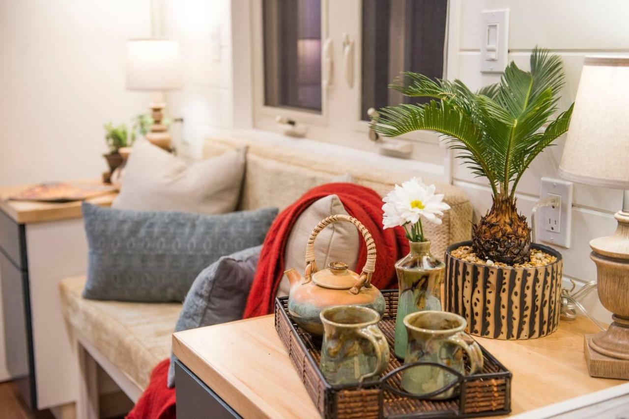 Vila Montana Escape Elegant Tiny House In Waco Near Magnolia Exteriér fotografie