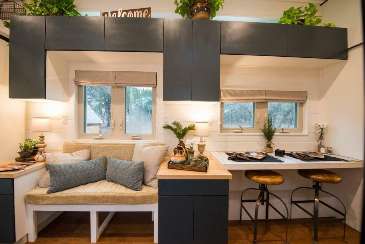 Vila Montana Escape Elegant Tiny House In Waco Near Magnolia Exteriér fotografie